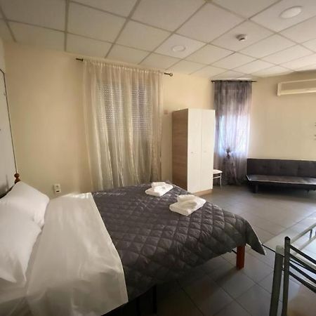 Dima Rooms And Apartments Athènes Extérieur photo