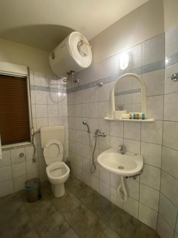 Dima Rooms And Apartments Athènes Extérieur photo